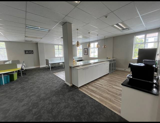 266M² OFFICE TO LET IN CENTURY CITY